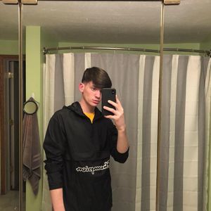 Meet your Posher, Darius